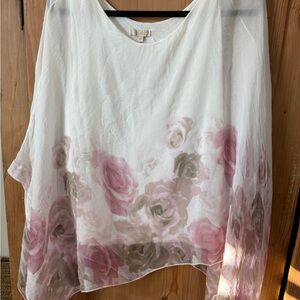 Chic Floral Women's Blouse in Pink and White